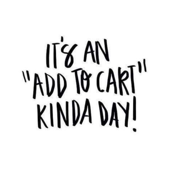 BUY WITH CONFIDENCE! Top 10% & Posh Ambassador. - Picture 1 of 1